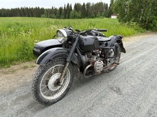 K 750