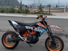 KTM 690