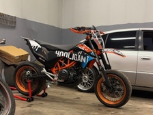 KTM 690