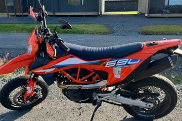KTM 690