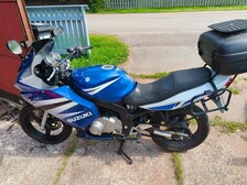 Suzuki GS
