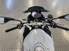 BMW S
