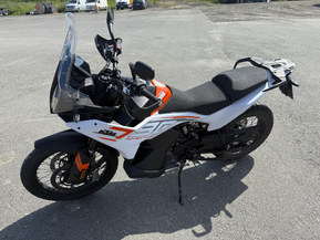 KTM 790
