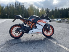 KTM 125