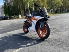 KTM 125