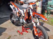 KTM 300