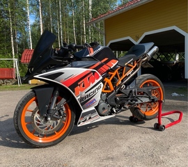 KTM RC