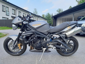Triumph Street Triple