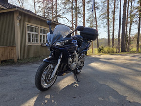 Yamaha FZ6-S