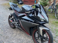 Yamaha YZF-R