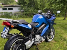 BMW F