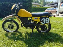 Suzuki RM
