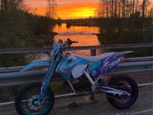 KTM 125