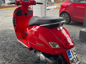 Vespa GTS