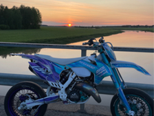 KTM 125