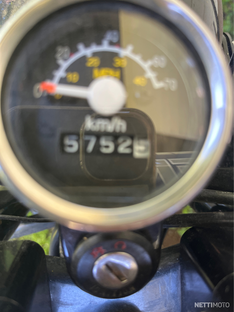 8 / 8