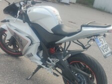Yamaha YZF-R