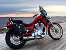 Suzuki Intruder