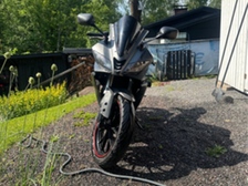 Yamaha YZF-R