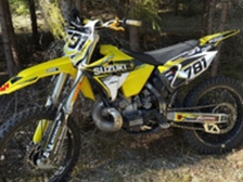 Suzuki RM