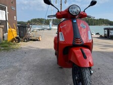 Vespa GTS