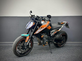 KTM 790