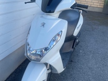 Peugeot Kisbee