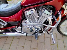 Suzuki Intruder