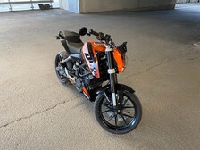 KTM 125