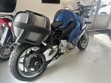BMW F