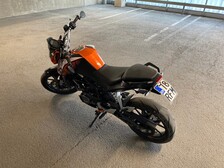 KTM 125
