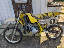 Suzuki RM