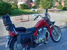 Suzuki Intruder