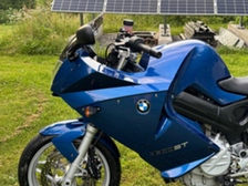 BMW F
