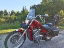Suzuki Intruder