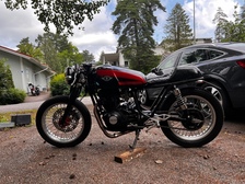 Suzuki GS