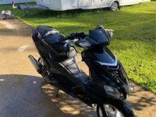 Aprilia SR