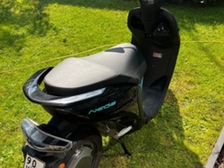 Yamaha Neos