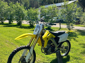 Suzuki RM-Z