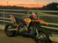KTM 200