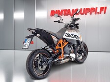 KTM 690