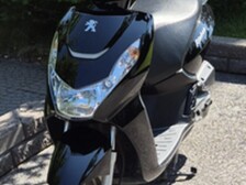 Peugeot Kisbee