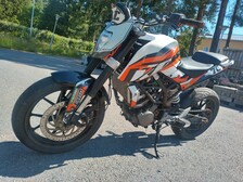 KTM 125