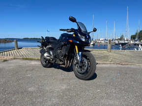 Yamaha FZ1-S