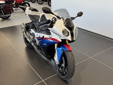 BMW S