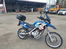BMW F