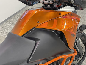 KTM 1190