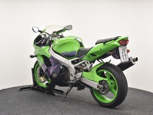 Kawasaki ZX-9R