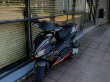 Aprilia SR