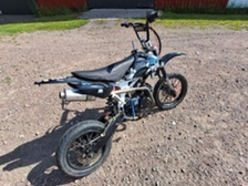 X-Motos Dirt Bike